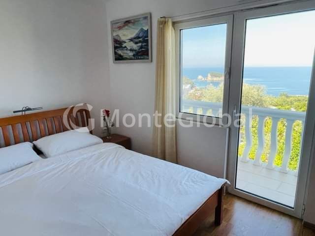 House in Dobra Voda, Montenegro, 202 m² - picture 12