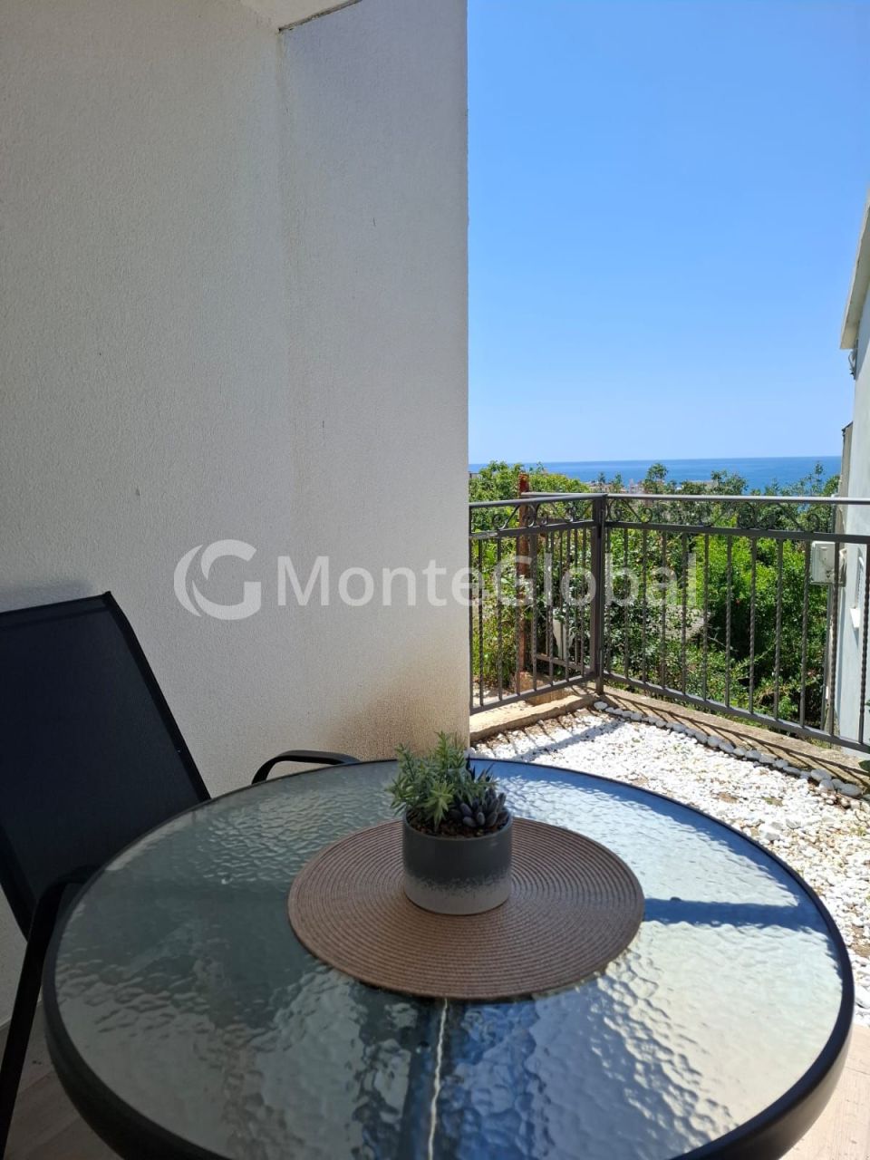 Piso en Dobra Voda, Montenegro, 54 m² - imagen 12