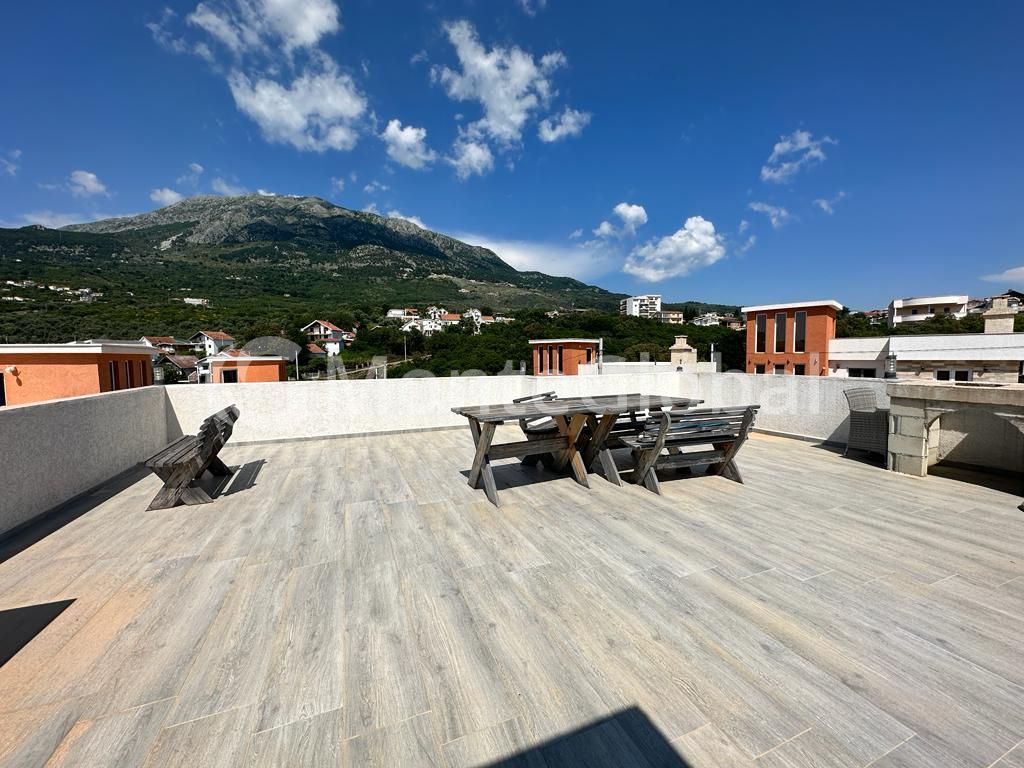 Casa en Dobra Voda, Montenegro, 170 m² - imagen 13