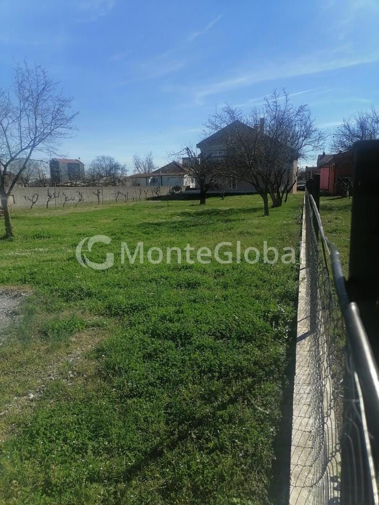 Casa en Podgorica, Montenegro, 350 m² - imagen 13