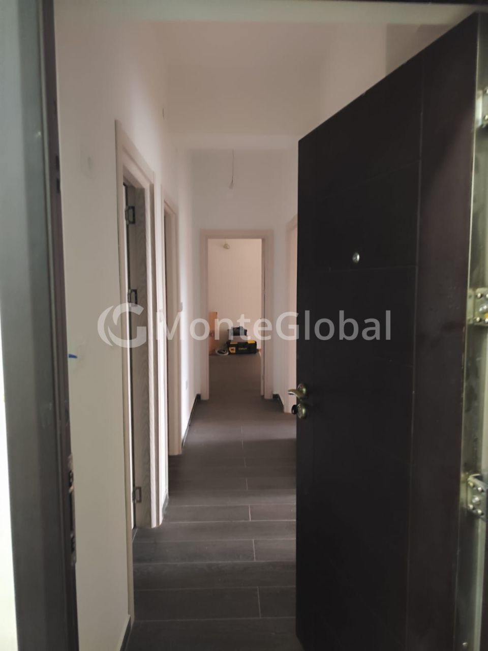 Piso en Podgorica, Montenegro, 66 m² - imagen 13