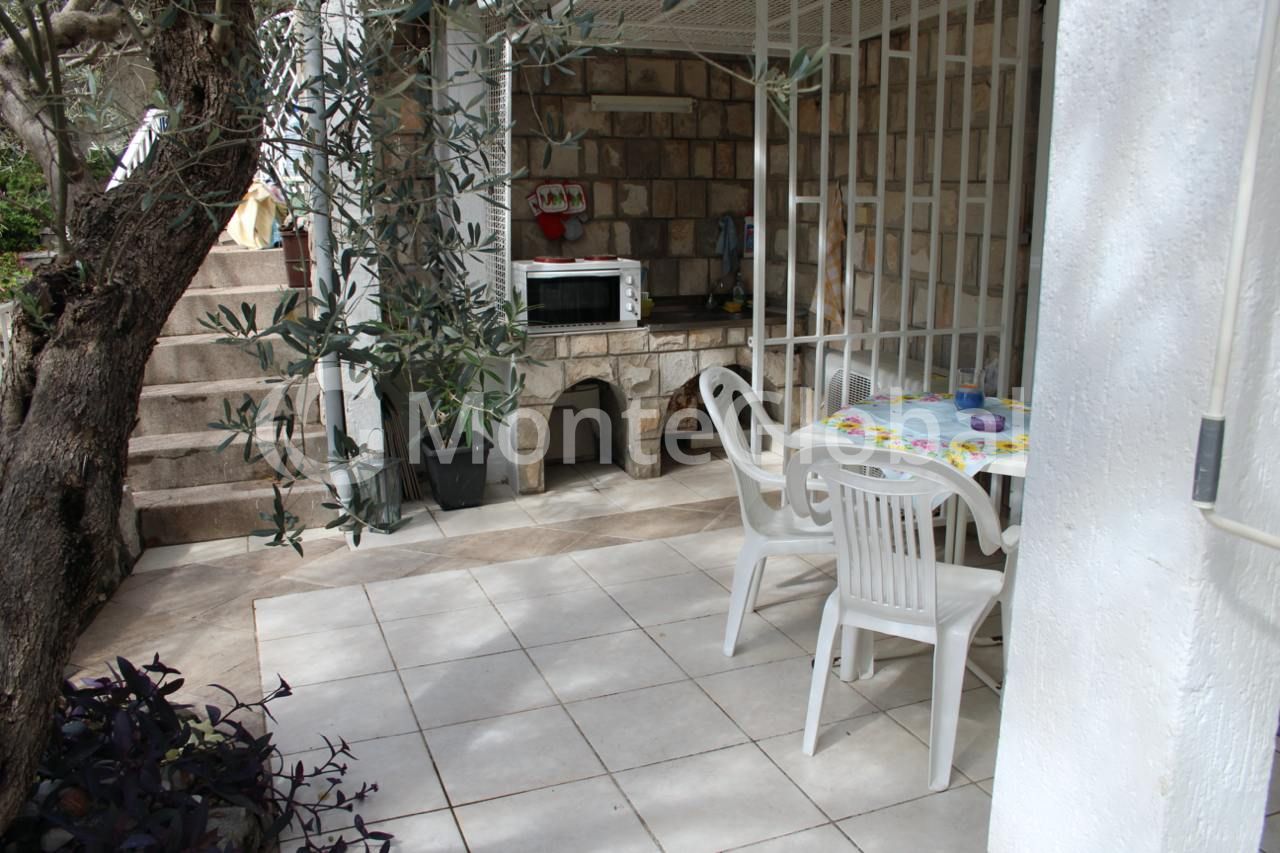 Flat in Sveti Stefan, Montenegro, 40 m² - picture 13
