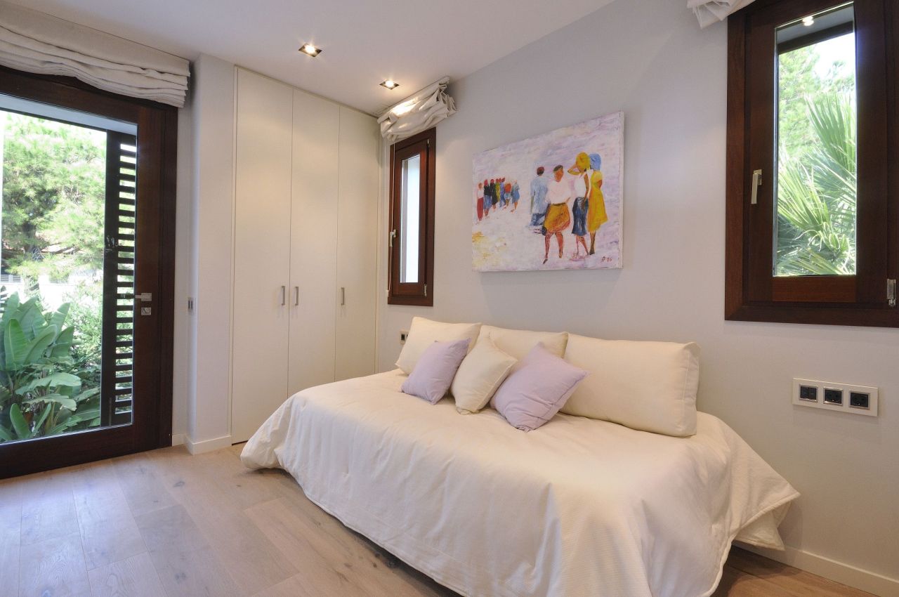 Villa in Sant Andreu, Spain, 700 m² - picture 15