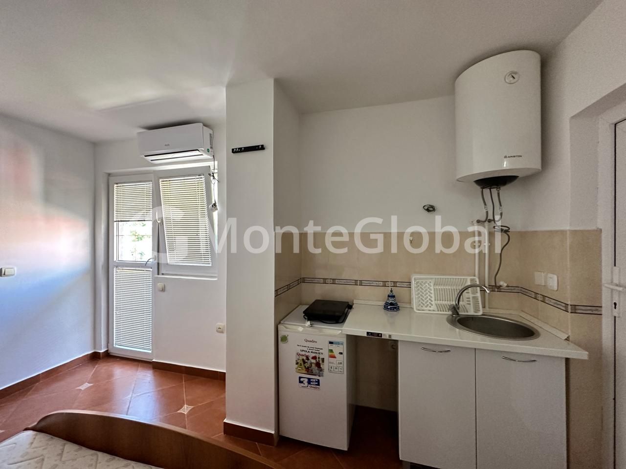 Haus in Sutomore, Montenegro, 400 m² - Foto 14