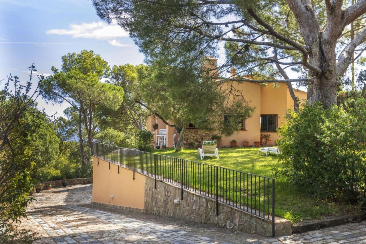 Villa in Tamariu, Spanien, 207 m² - Foto 1