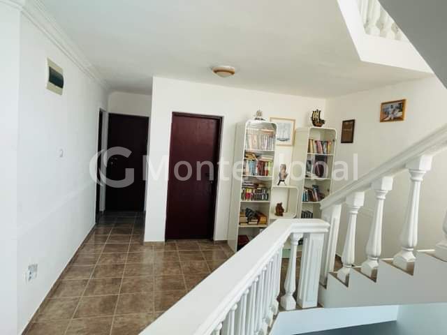 House in Dobra Voda, Montenegro, 202 m² - picture 17