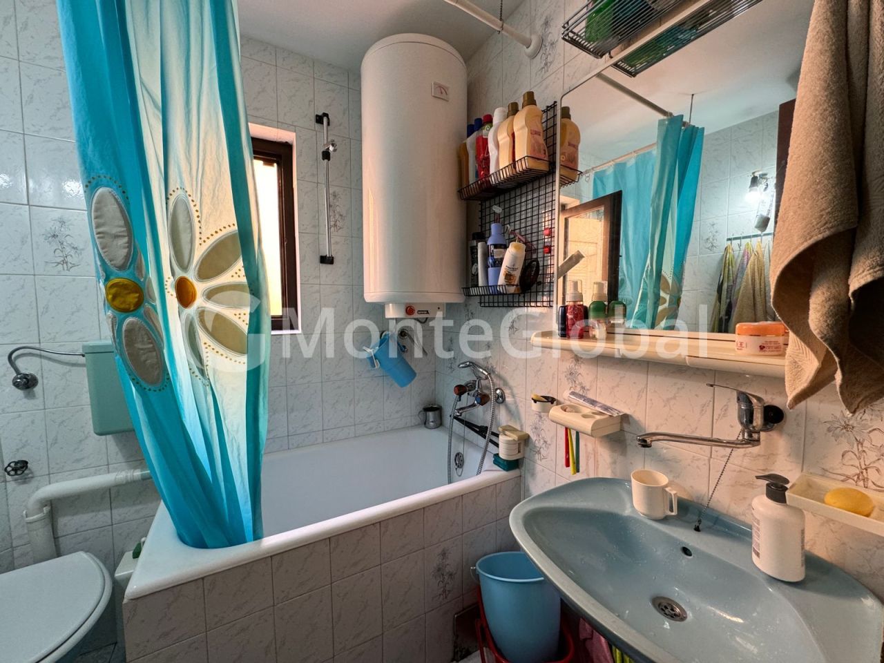 Piso en Sutomore, Montenegro, 95 m² - imagen 17