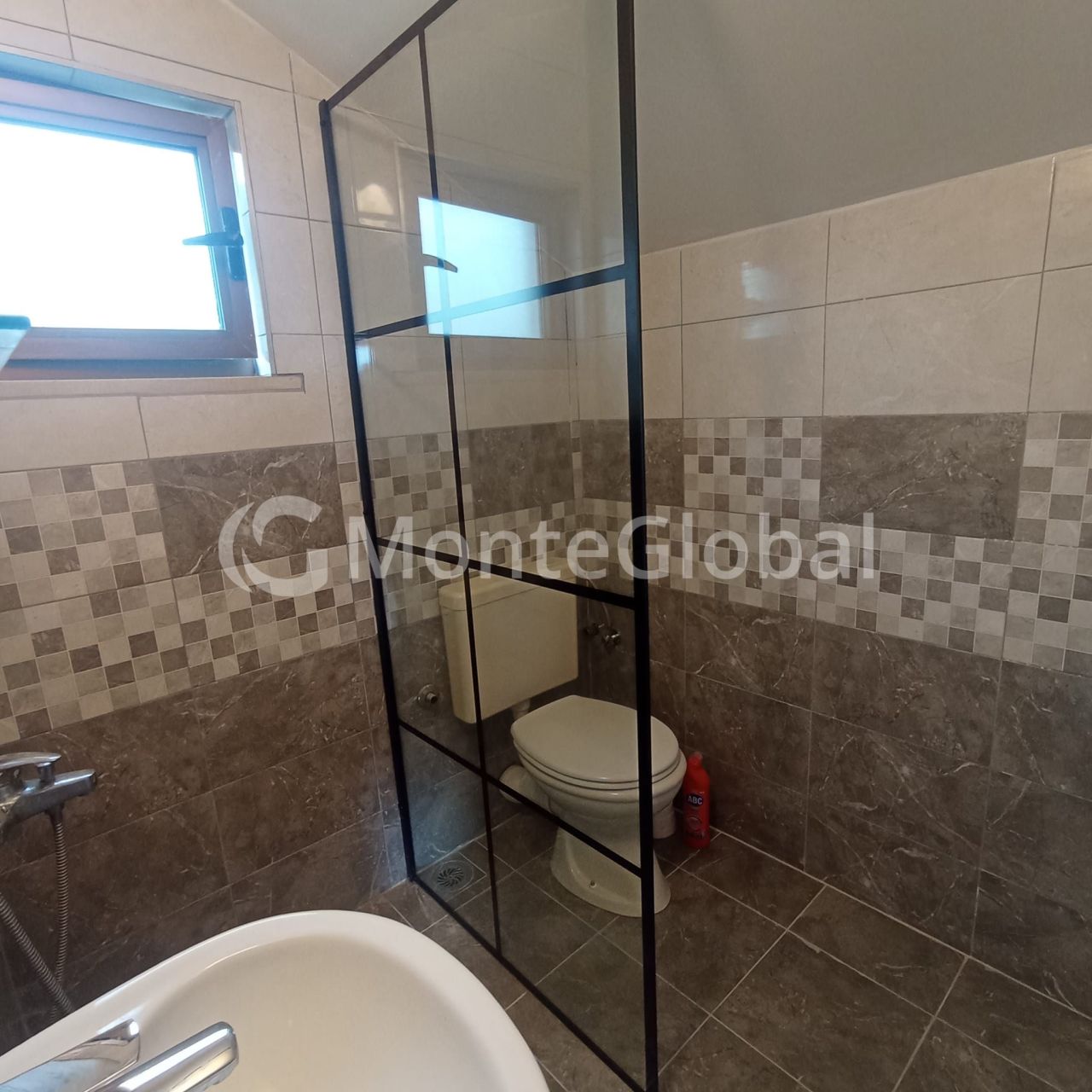 Haus in Budva, Montenegro, 537 m² - Foto 18