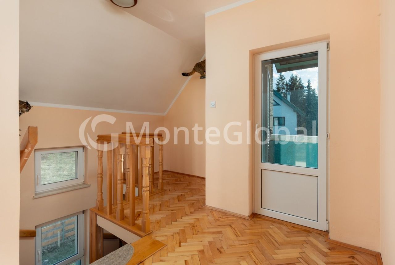 House in Zabljak, Montenegro, 203 m² - picture 19