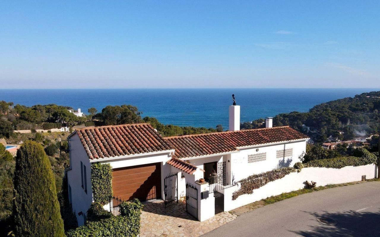 Haus in Begur, Spanien, 265 m² - Foto 1