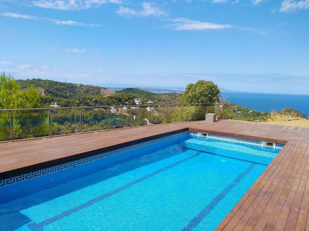 Villa in Begur, Spanien, 308 m² - Foto 1