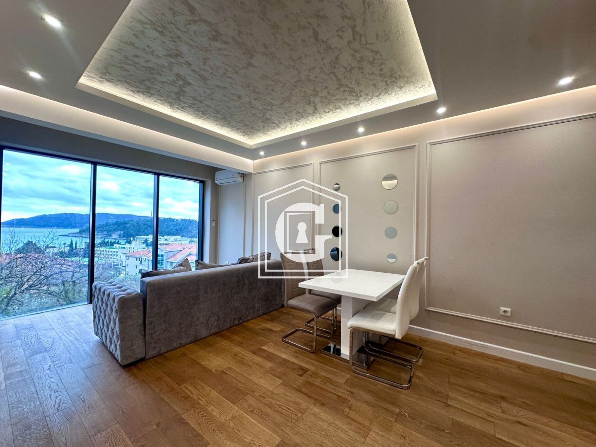 Appartement à Becici, Monténégro, 42 m² - image 1