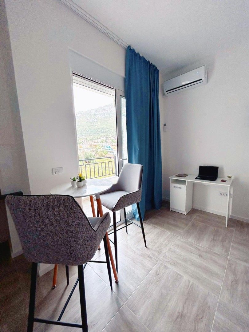 Flat in Bar, Montenegro, 35 m² - picture 1