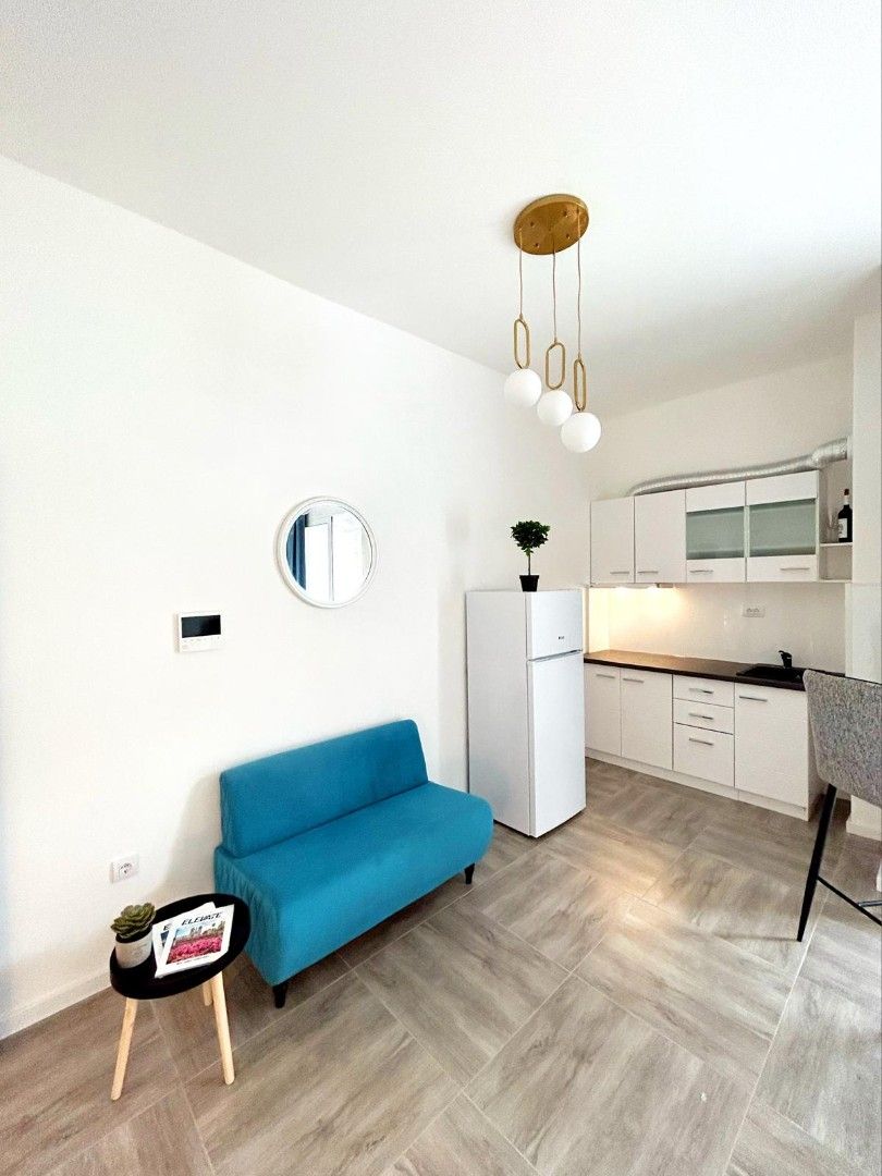 Flat in Bar, Montenegro, 35 m² - picture 2