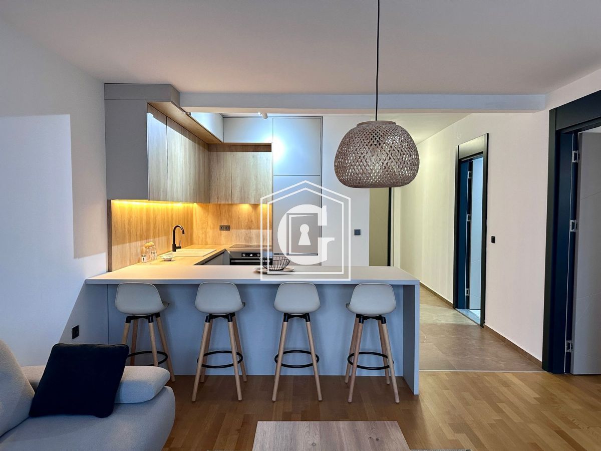 Apartment in Sveti Stefan, Montenegro, 67 m² - picture 6