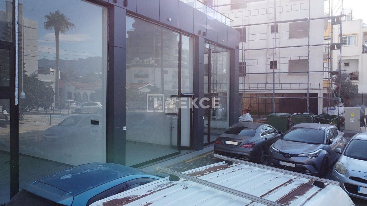Geschäft in Kyrenia, Zypern, 60 m² - Foto 1