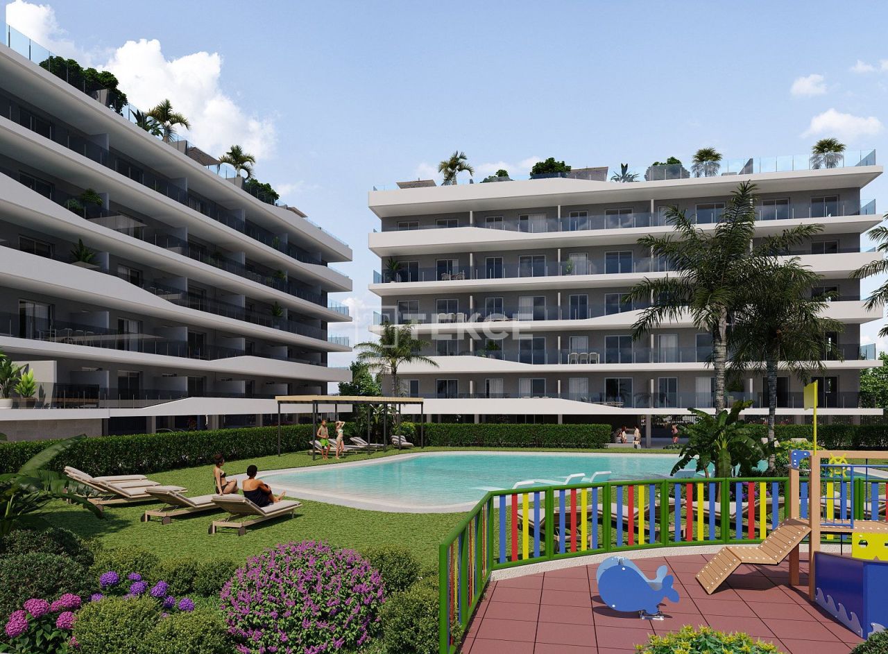 Penthouse à Santa Pola, Espagne, 200 m² - image 1
