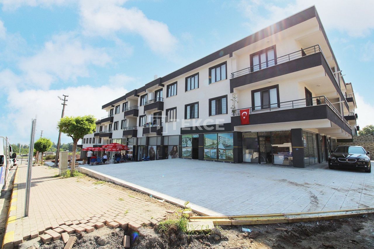Apartment Altınova, Turkey, 160 m² - picture 1