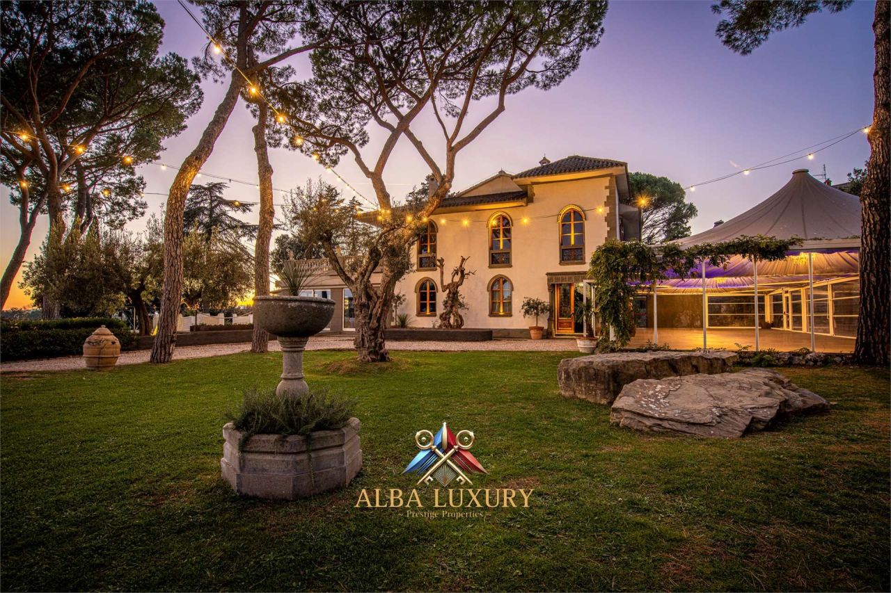 Villa a Passignano sul Trasimeno, Italia, 1 600 m² - foto 2