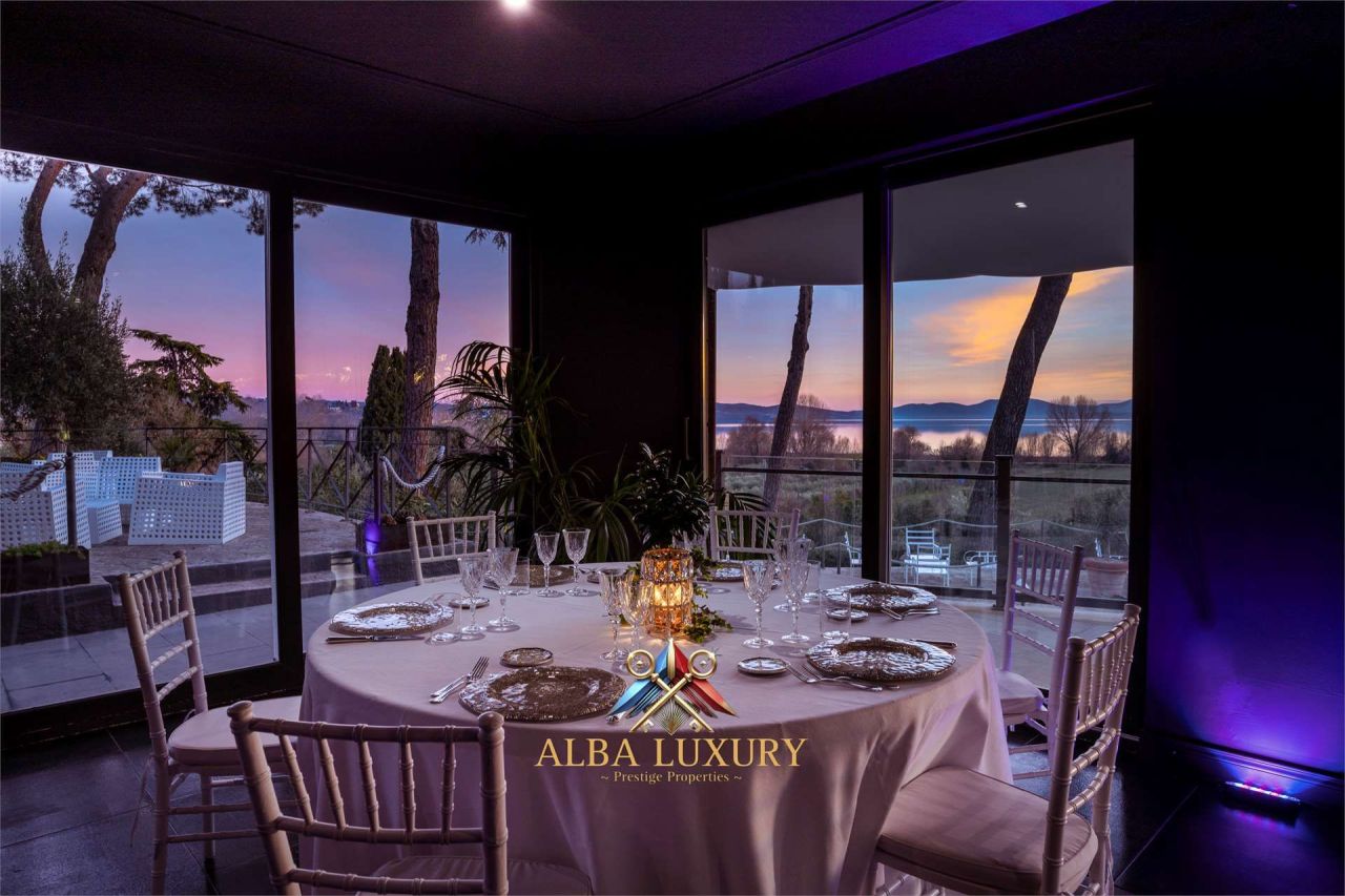 Villa a Passignano sul Trasimeno, Italia, 1 600 m² - foto 13