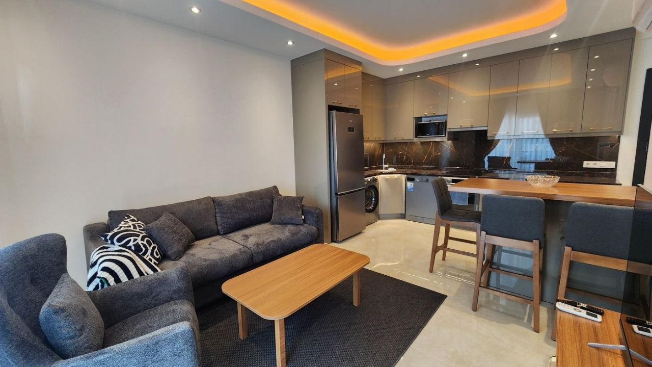 Flat in Alanya, Turkey, 60 m² - picture 1