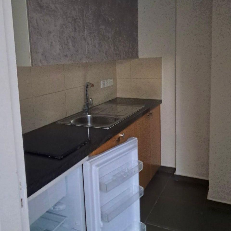 Oficina en Limasol, Chipre, 200 m² - imagen 6