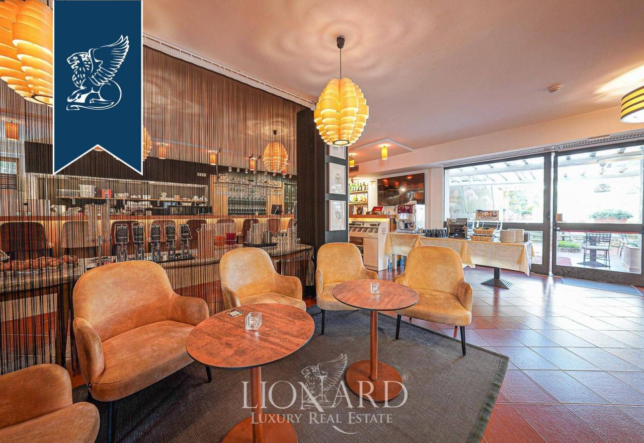 Hotel en Greve in Chianti, Italia, 800 m² - imagen 4