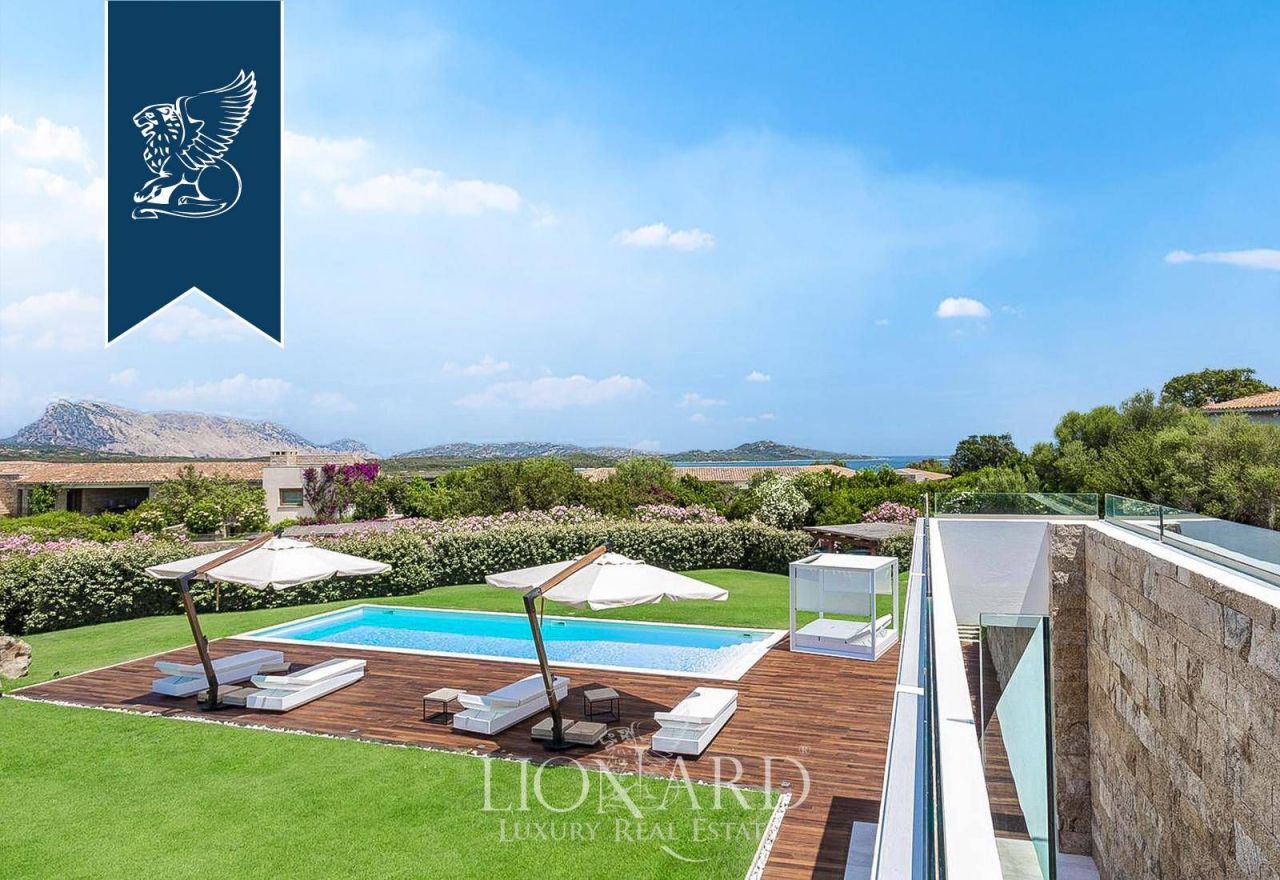 Villa à San Teodoro, Italie, 510 m² - image 6