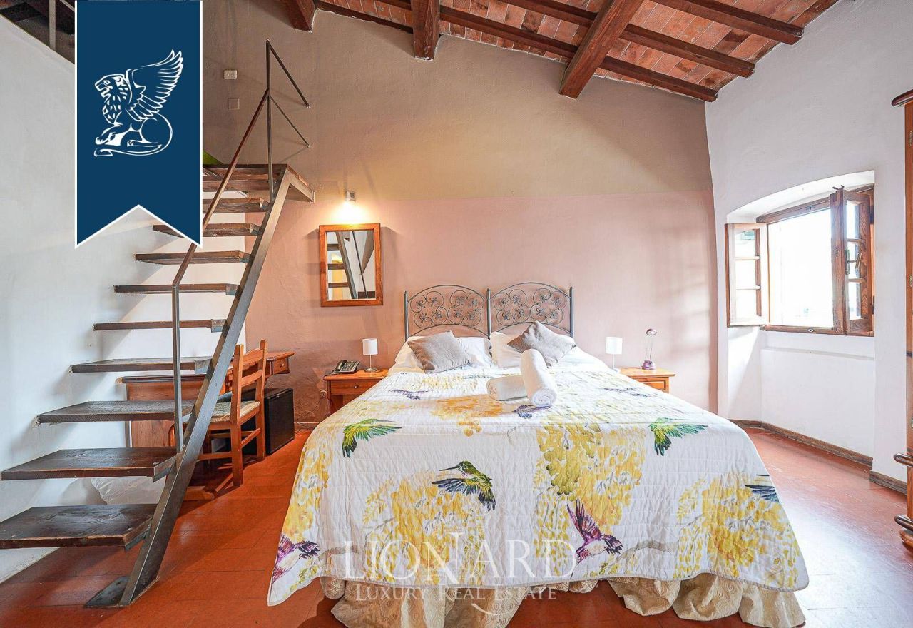 Hotel en Greve in Chianti, Italia, 800 m² - imagen 7