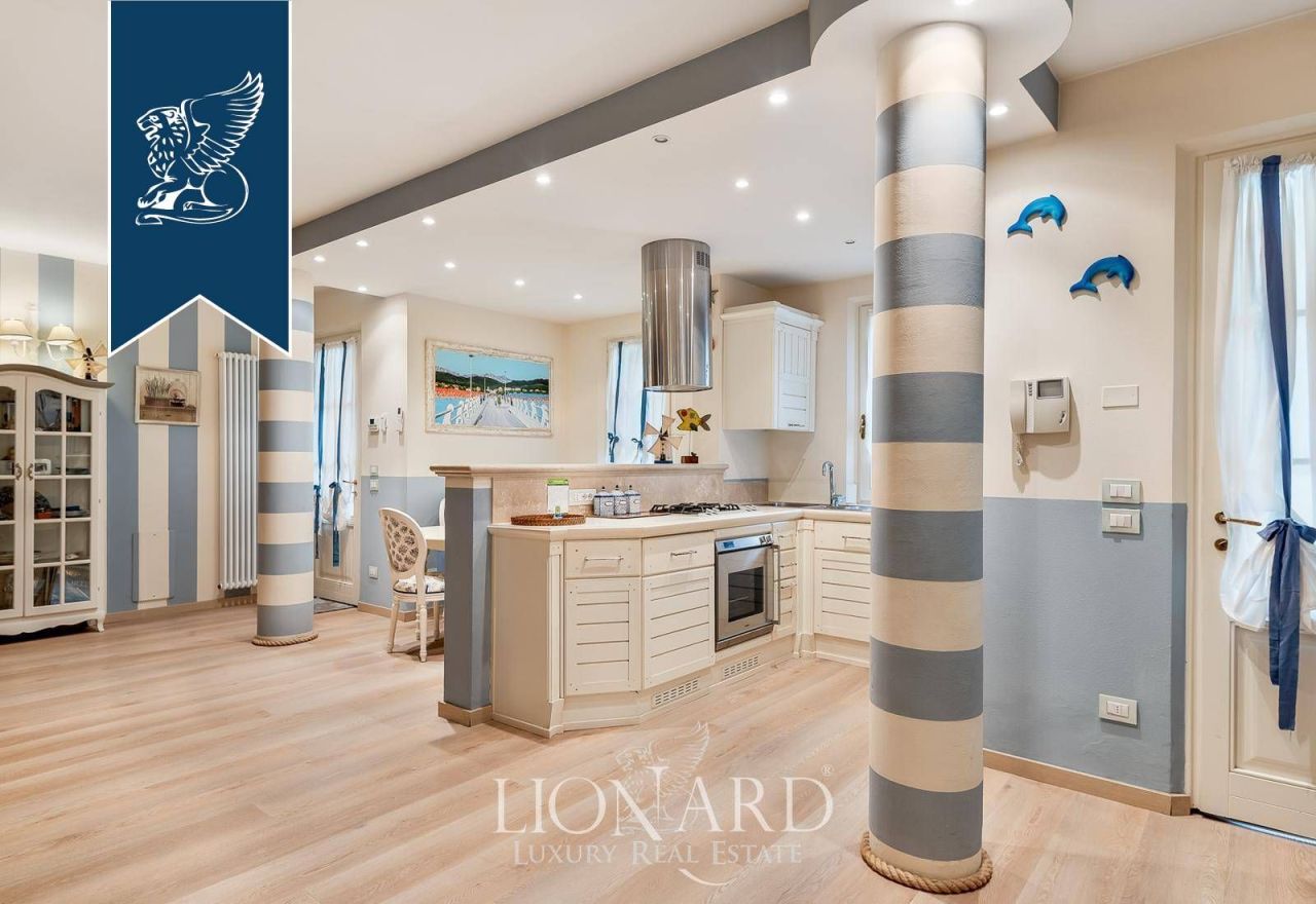 Villa in Forte dei Marmi, Italien, 175 m² - Foto 8