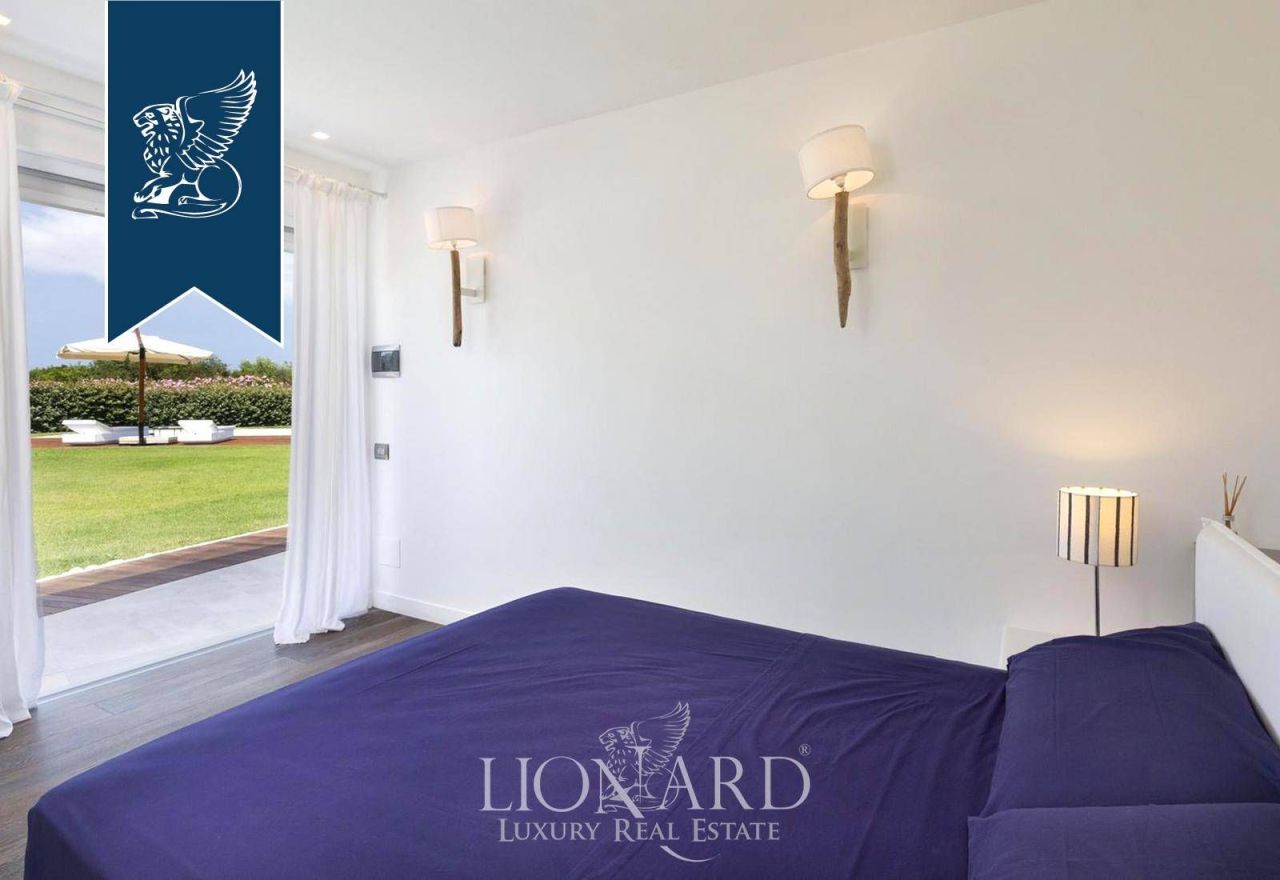 Villa à San Teodoro, Italie, 510 m² - image 12