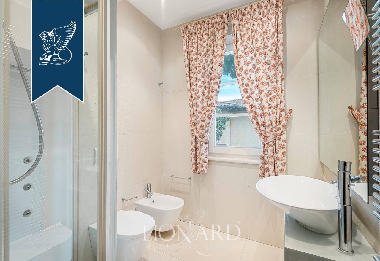 Villa in Forte dei Marmi, Italien, 175 m² - Foto 18