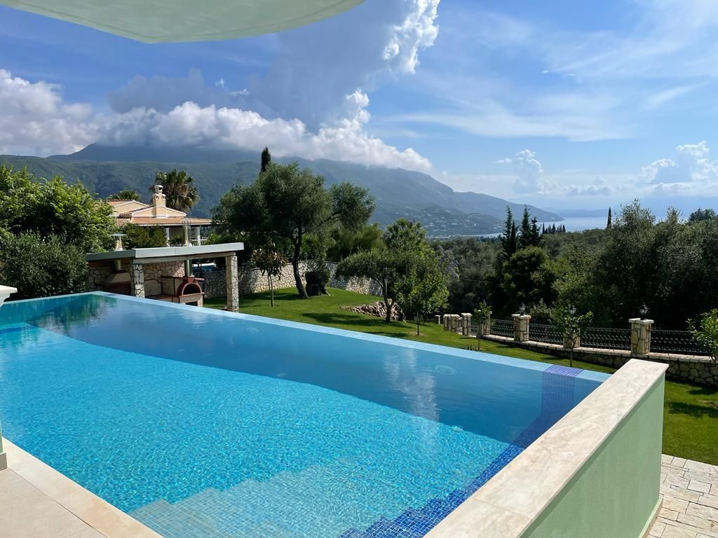 Villa in Korfu, Griechenland, 300 m² - Foto 1