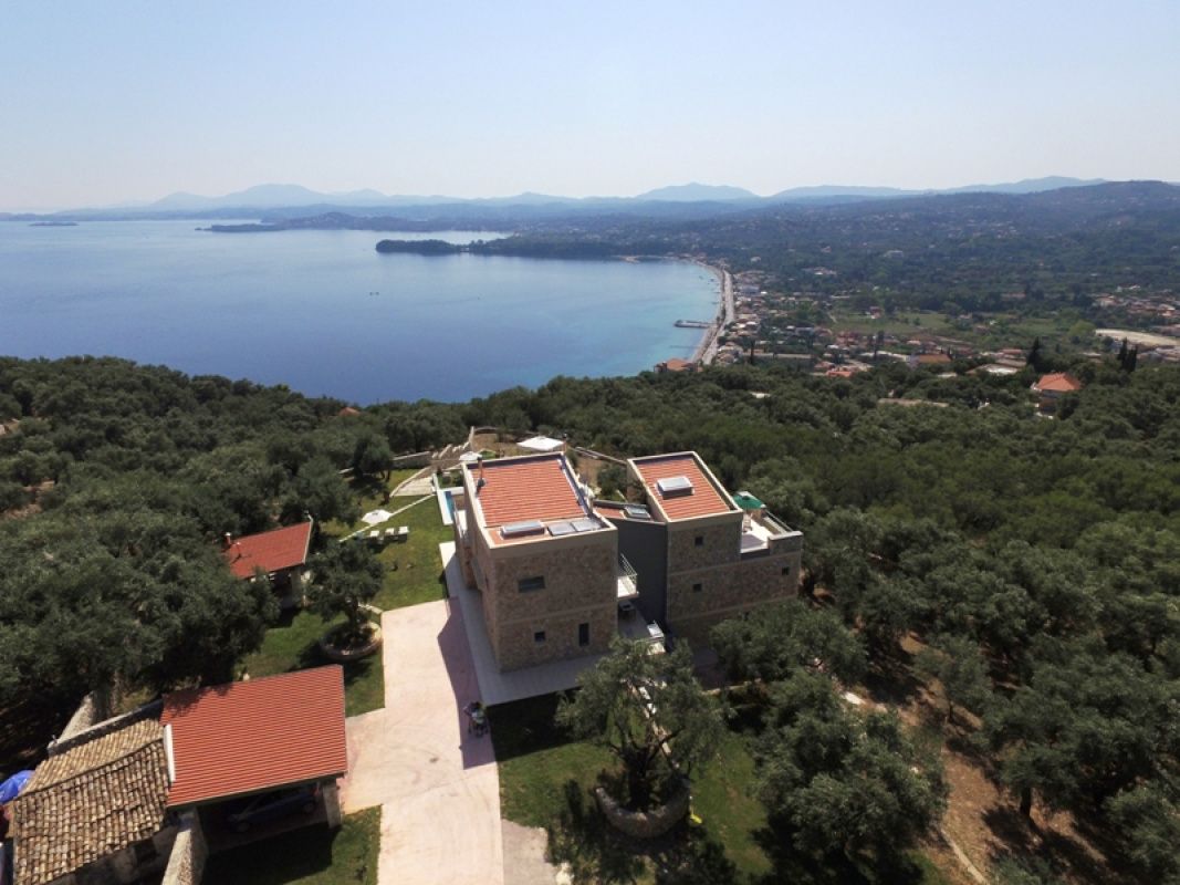 Maison sur les Îles Ioniennes, Grèce, 330 m² - image 1