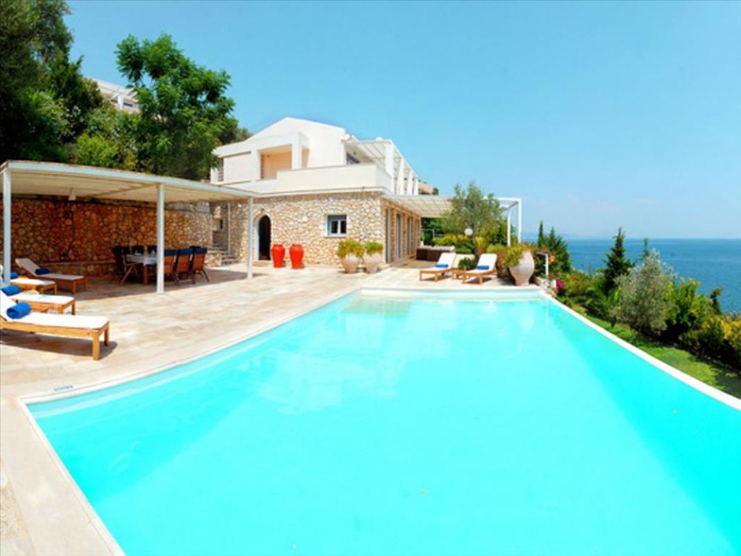 House on Ionian Islands, Greece, 280 m² - picture 1