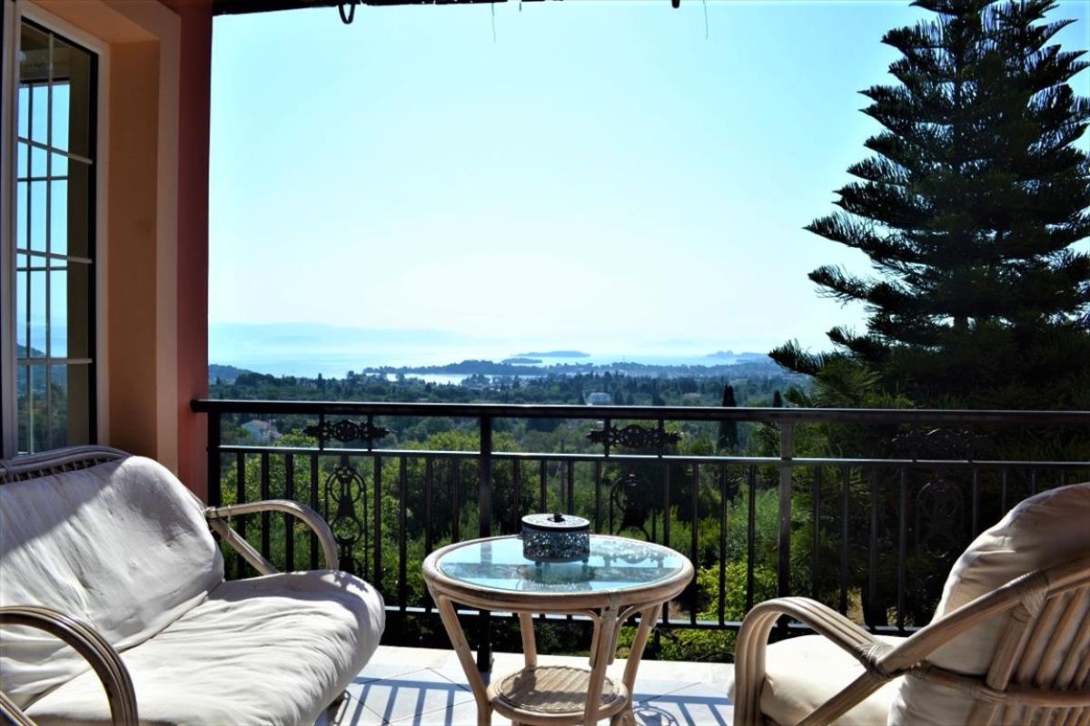 Maison sur les Îles Ioniennes, Grèce, 205 m² - image 1
