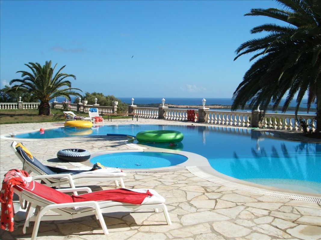 House on Ionian Islands, Greece, 360 m² - picture 2