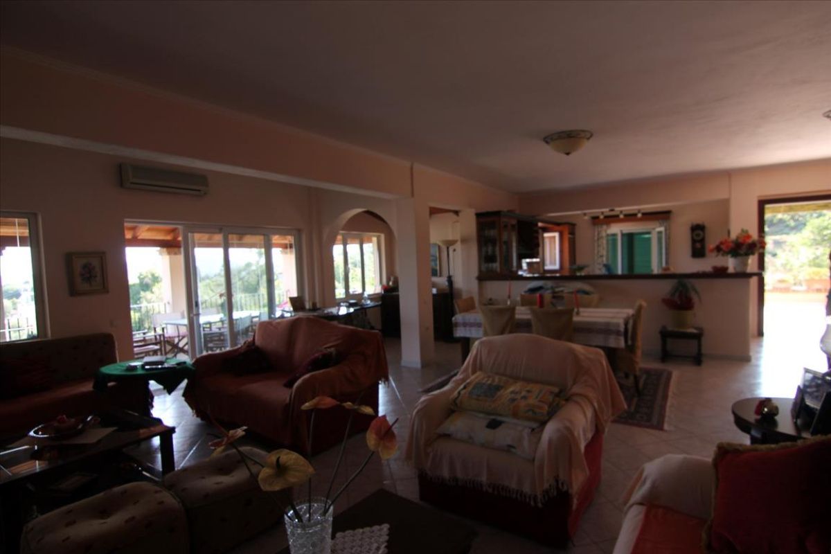 Maison sur les Îles Ioniennes, Grèce, 380 m² - image 3