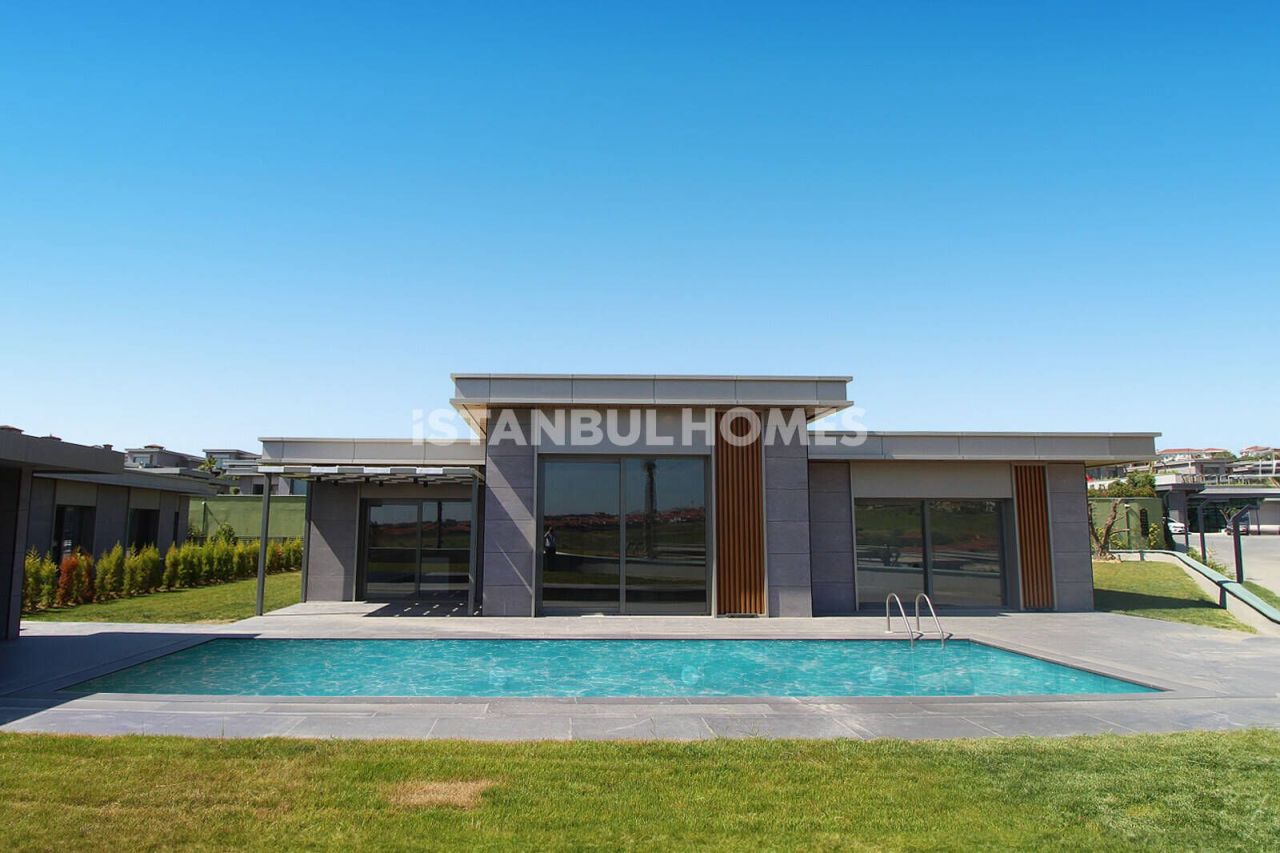 Villa in Istanbul, Turkey, 406 m² - picture 1