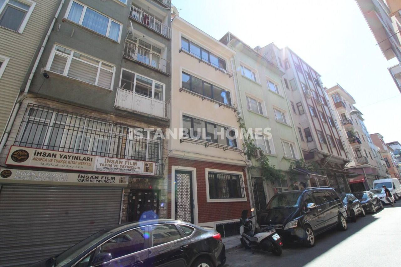 Apartamento en Estambul, Turquia, 300 m² - imagen 1