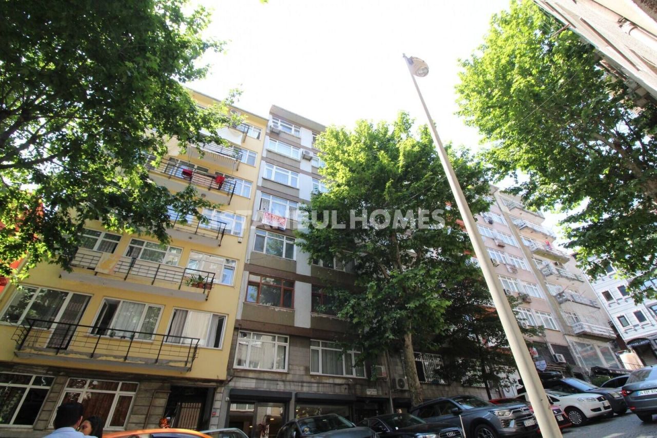 Penthouse in Istanbul, Turkey, 140 m² - picture 1