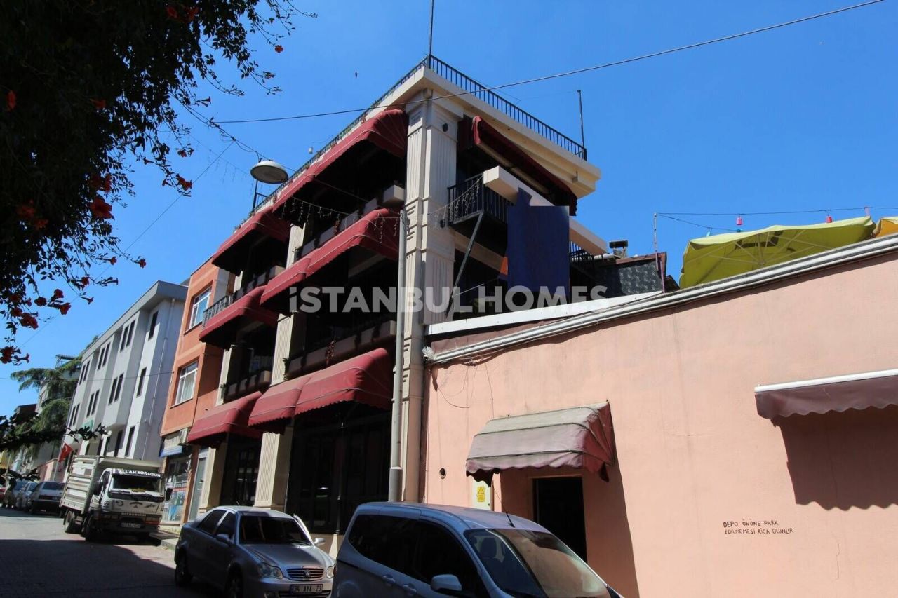 Biens commerciaux à Istanbul, Turquie, 175 m² - image 1