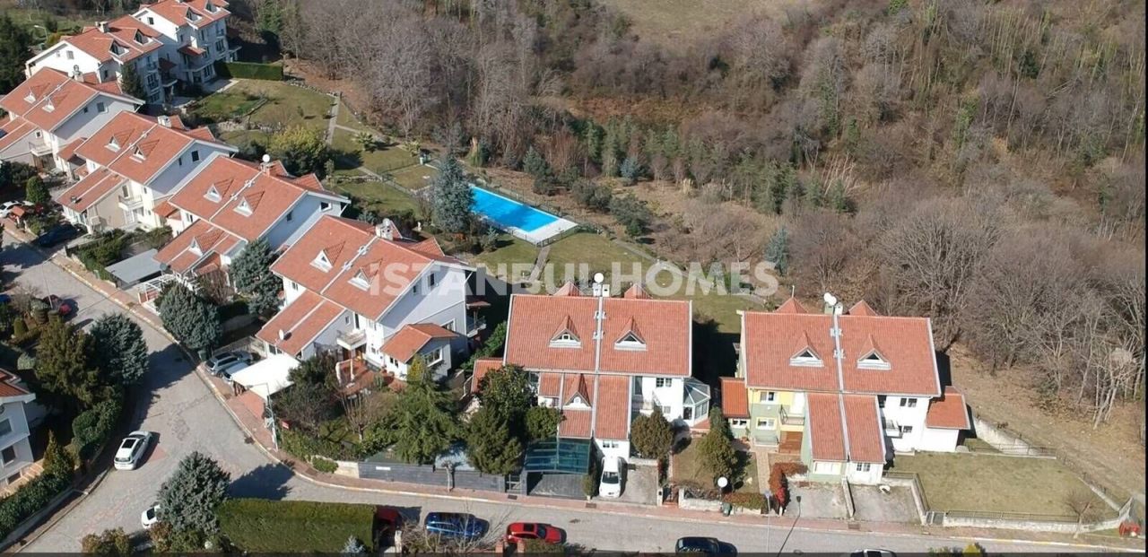 Villa en Estambul, Turquia, 450 m² - imagen 1