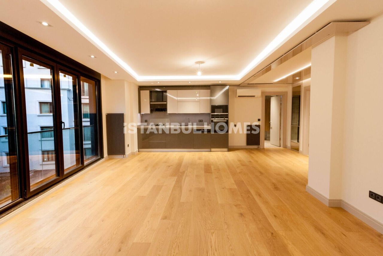 Appartement à Istanbul, Turquie, 140 m² - image 1