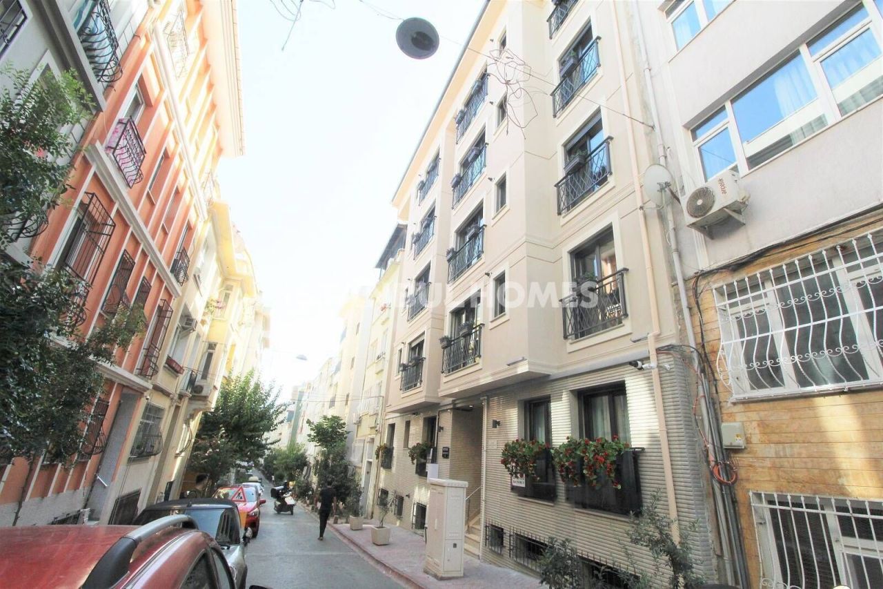 Apartamento en Estambul, Turquia, 129 m² - imagen 1