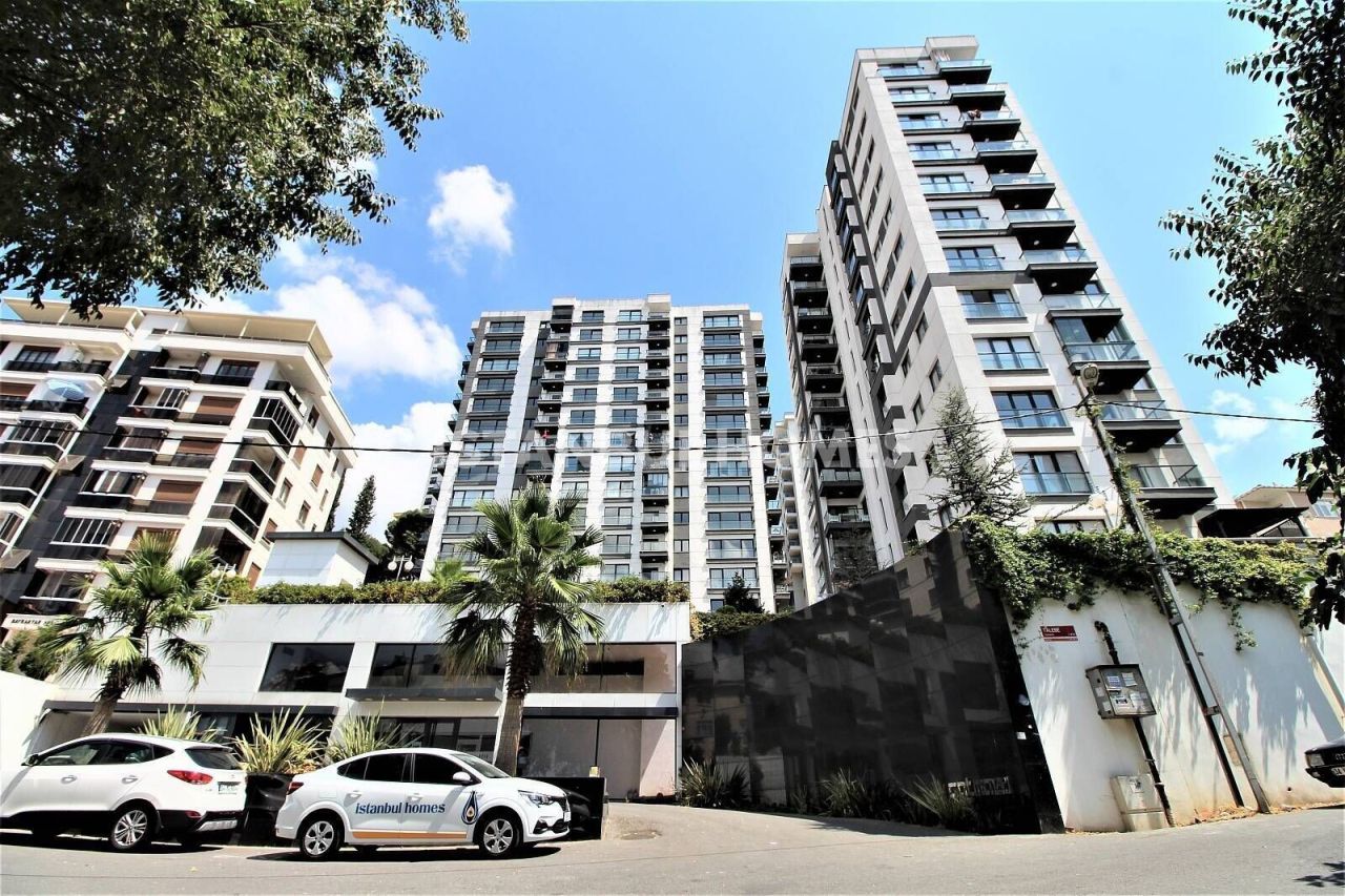 Apartment in Kartal, Turkey, 130 m² - picture 1