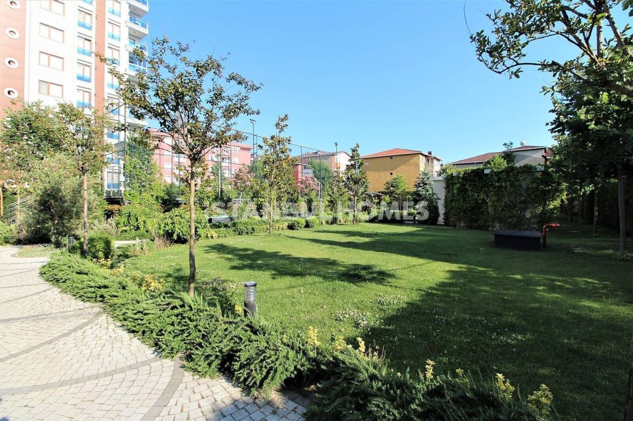 Appartement à Kartal, Turquie, 280 m² - image 1
