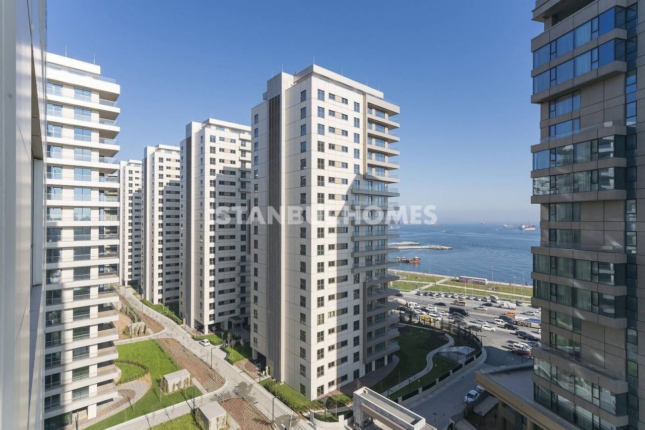 Apartamento en Estambul, Turquia, 311 m² - imagen 1