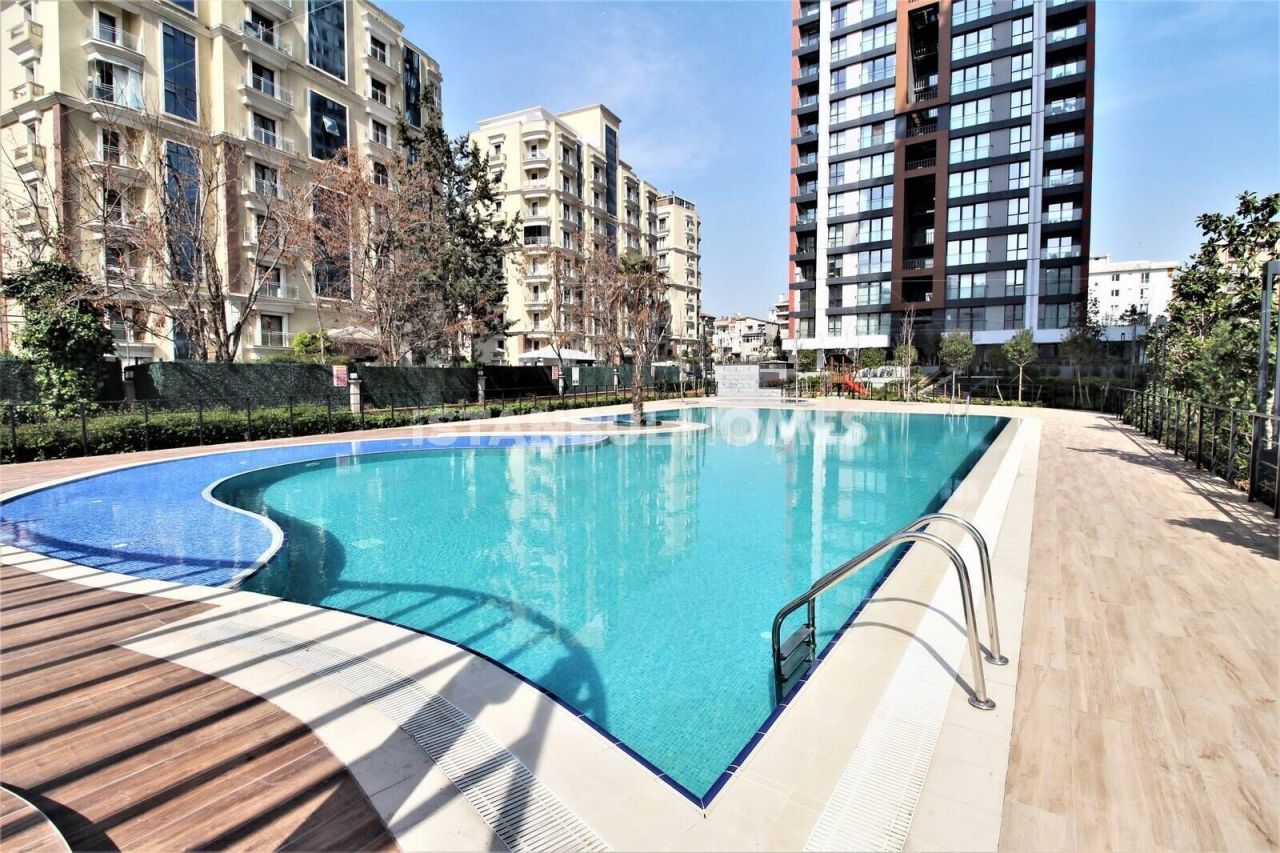 Apartment in Kartal, Turkey, 78 m² - picture 1