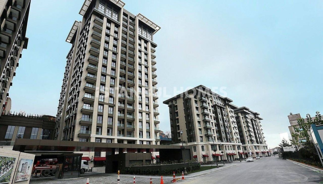 Apartment in Istanbul, Turkey, 129 m² - picture 1